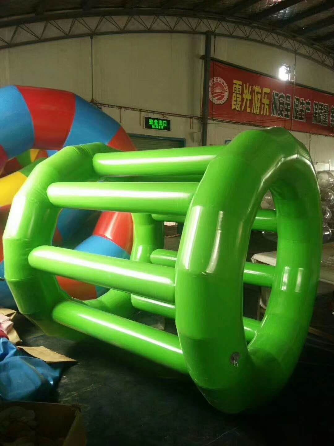 新丰充气滚筒球